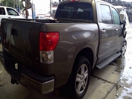 2008 TOYOTA TUNDRA, GOLD, LIMITED MODEL, CREW CAB, 5.7L, AT, 2WD.   Z25219